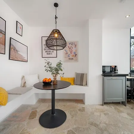 Acogedor Estudio By Casa Del Sol Hr Lägenhet